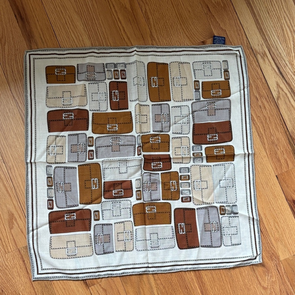 Purse logo scarf